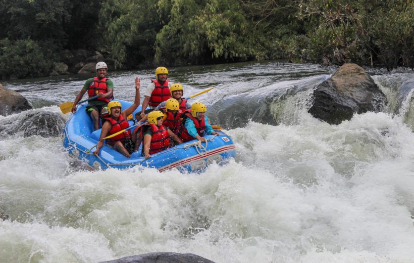 WHITE WATER RAFTING GOPENG PERAK (HALF DAY)