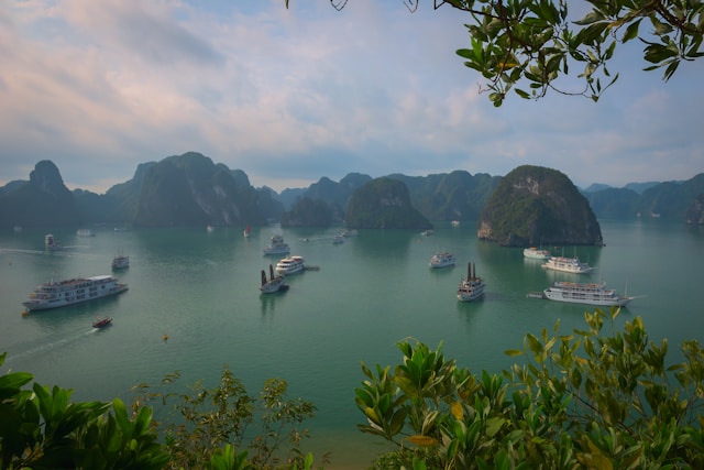 4D3N HANOI + HALONG BAY (OVERNIGHT ON BOARD – LA PANDORA CRUISE) - BUY 3 FREE 1