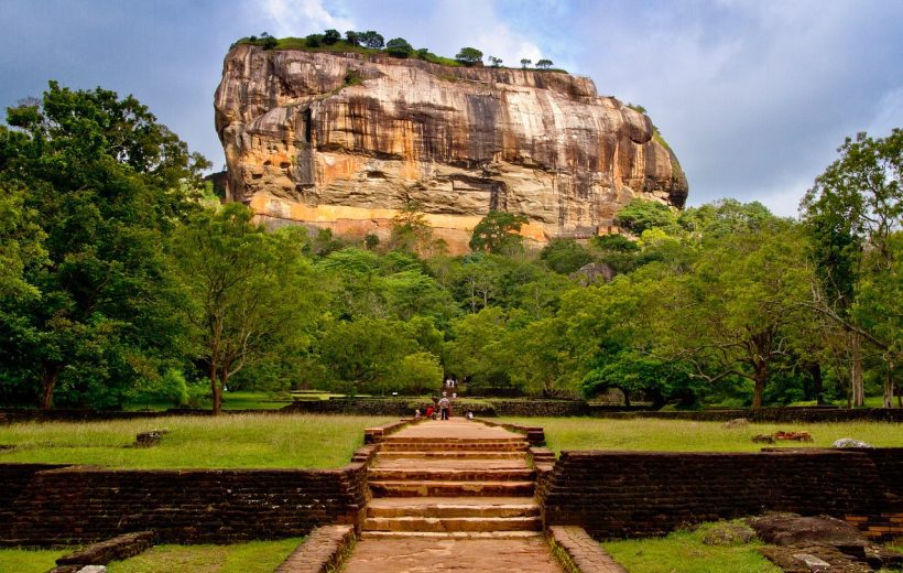 4D3N DISCOVER SRI LANKA (PRIVATE TOUR )